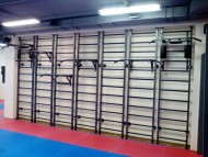 Шведская стенка в спортзале