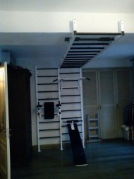 Сдвоенная шведская стенка с рукоходом