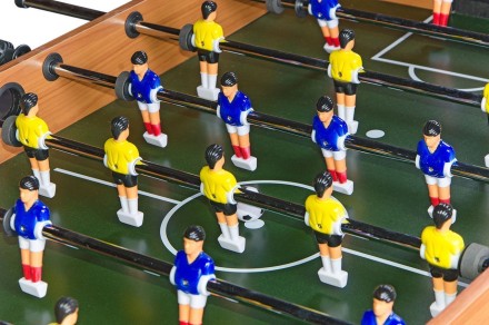 Игровой стол - футбол "Express" (121x61x78.1 см, орех) D1 Игровой стол - футбол "Express" (121x61x78.1 см, орех) D1