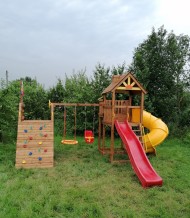 Детский городок Выше Всех Победа со спиральной горкой