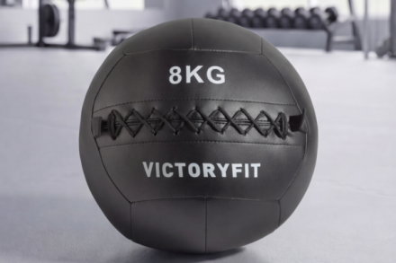 Мяч тренировочный (Wall Ball) 8 кг VictoryFit VF-WBA080 Мяч тренировочный (Wall Ball) 8 кг VictoryFit VF-WBA080