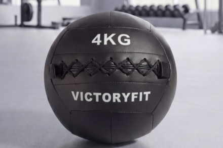 Мяч тренировочный (Wall Ball) 4 кг VictoryFit VF-WBA040 Мяч тренировочный (Wall Ball) 4 кг VictoryFit VF-WBA040