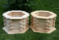 Шестиугольное кашпо деревянное