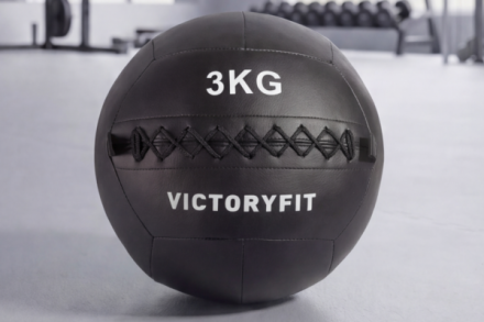 Мяч тренировочный (Wall Ball) 3 кг VictoryFit VF-WBA030 Мяч тренировочный (Wall Ball) 3 кг VictoryFit VF-WBA030