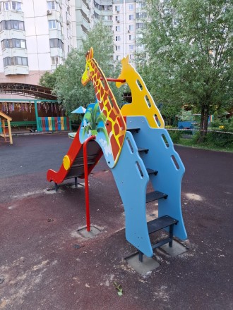 Горка 'Жираф' ГР-25