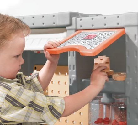 "Маленький столяр"