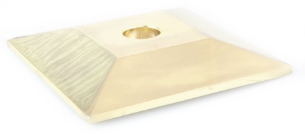 Опора регулируемая / пирамида латунь D14 см, квадрат