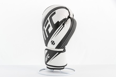 UFC PRO Performance Rush 16 Oz - белые