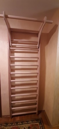 Шведская стенка из бука "Престиж" с деревянным турником