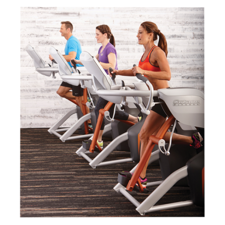 Эллиптический тренажер Octane ZR8000 с консолью Standard