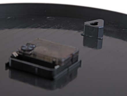 Часы настенные "12 шаров" D32 см (зеленые), пластик Часы настенные "12 шаров" D32 см (зеленые), пластик