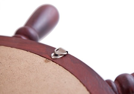 Часы настенные "Штурвал" 50 см x 50 см, деревянные