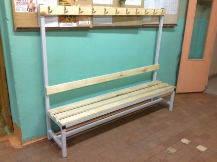 Скамейка для раздевалки c вешалкой односторонняя