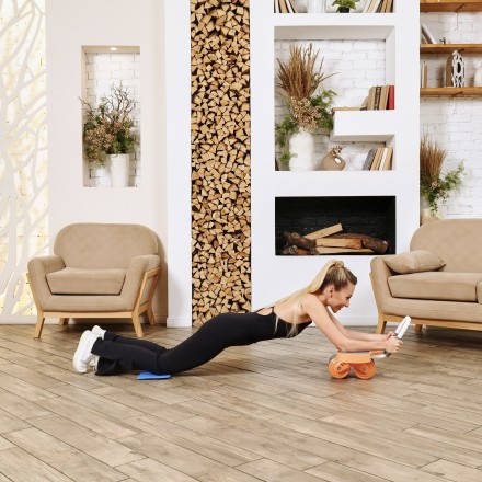 Тренажёр для пресса AB Roller SND оранжевый с ковриком 34 х 17 x 0.6 cм Тренажёр для пресса AB Roller SND оранжевый с ковриком 34 х 17 x 0.6 cм