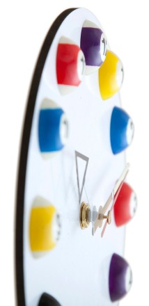 Часы настенные "12 шаров" D20,5 см (белые), пластик Часы настенные "12 шаров" D20,5 см (белые), пластик