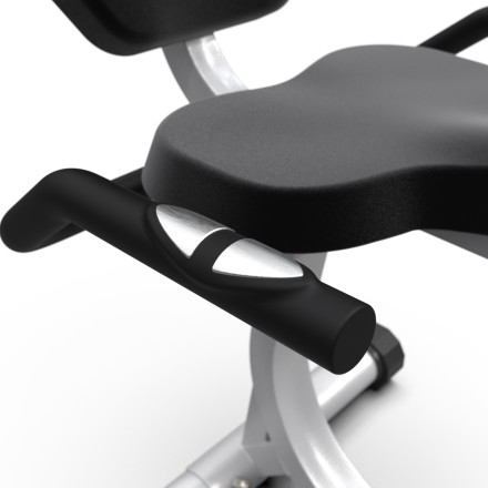 Велотренажер DFC B3.2R Велотренажер DFC B3.2R