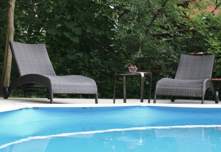 Шезлонг лежак из ротанга MONACO цвет темно коричневый