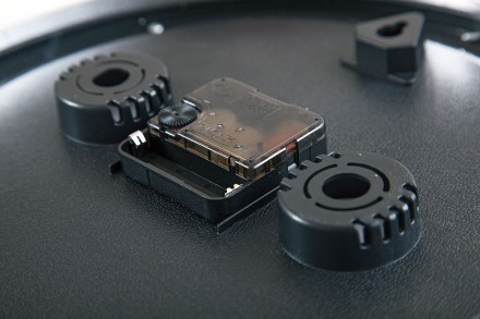 Часы настенные "12 шаров" D27 см (хром), пластик