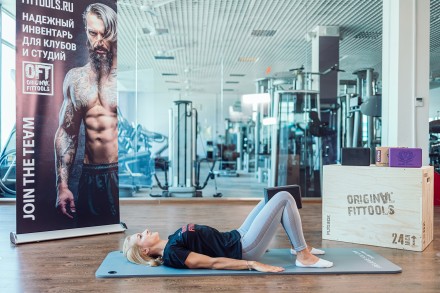 Блок для занятий йогой Black Block