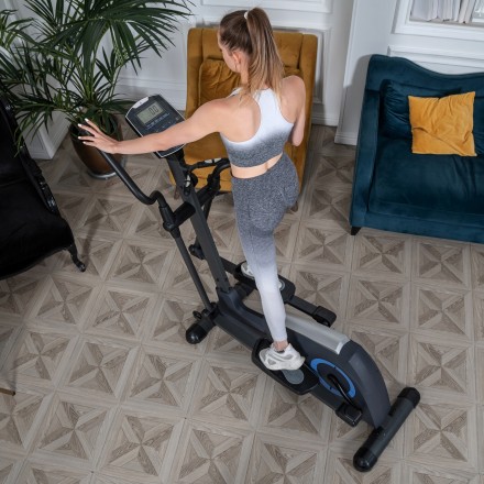 Эллиптический тренажер DFC E95001 Эллиптический тренажер DFC E95001