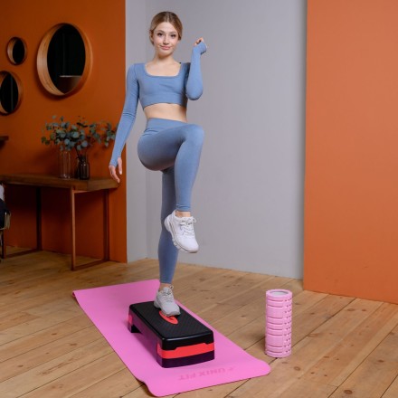 Степ-платформа UNIX Fit для фитнеса 2 уровня, 68 см, красный Степ-платформа UNIX Fit для фитнеса 2 уровня, 68 см, красный