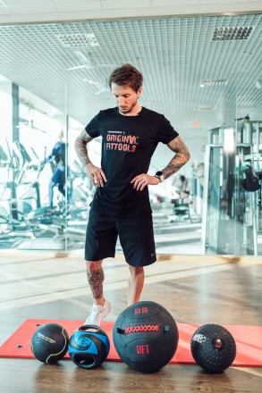 Тренировочный мяч Wall Ball Deluxe 4 кг