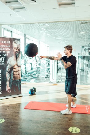 Тренировочный мяч Wall Ball Deluxe 5 кг