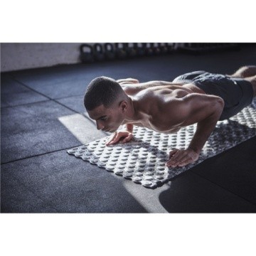 ADMT-13232GR Текстурированный тренировочный коврик (мат) Adidas, цвет серый камуфляж