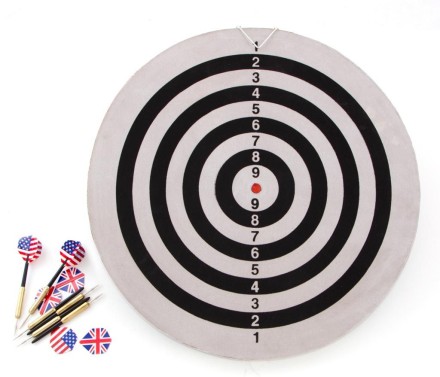 Мишень для игры в дартс 18''