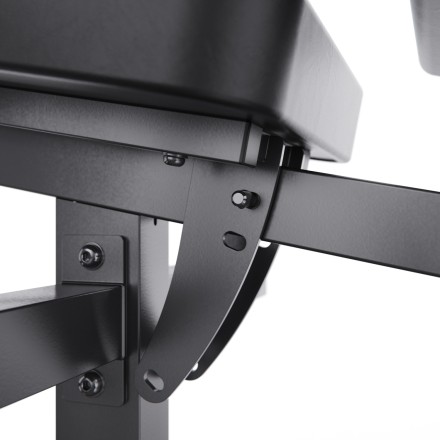 Тренажер для сгибания/разгибания ног MAXXUS