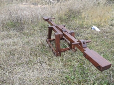 Качели - балансир деревянный Качели - балансир деревянный