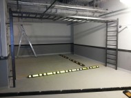 Рукоход на парковке