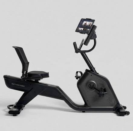 Горизонтальный велотренажер Schwinn 590R